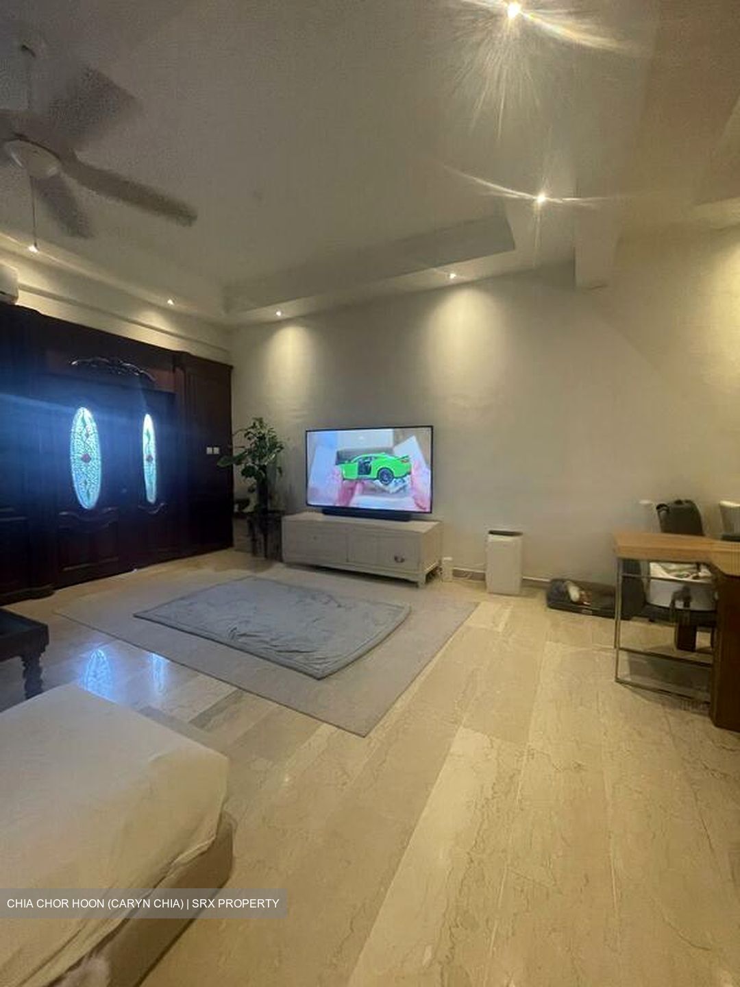 La Suisse (D11), Terrace #474433761